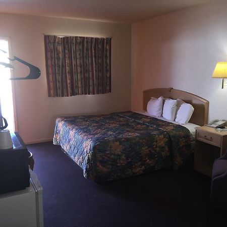 Avalon Motel Early Zewnętrze zdjęcie