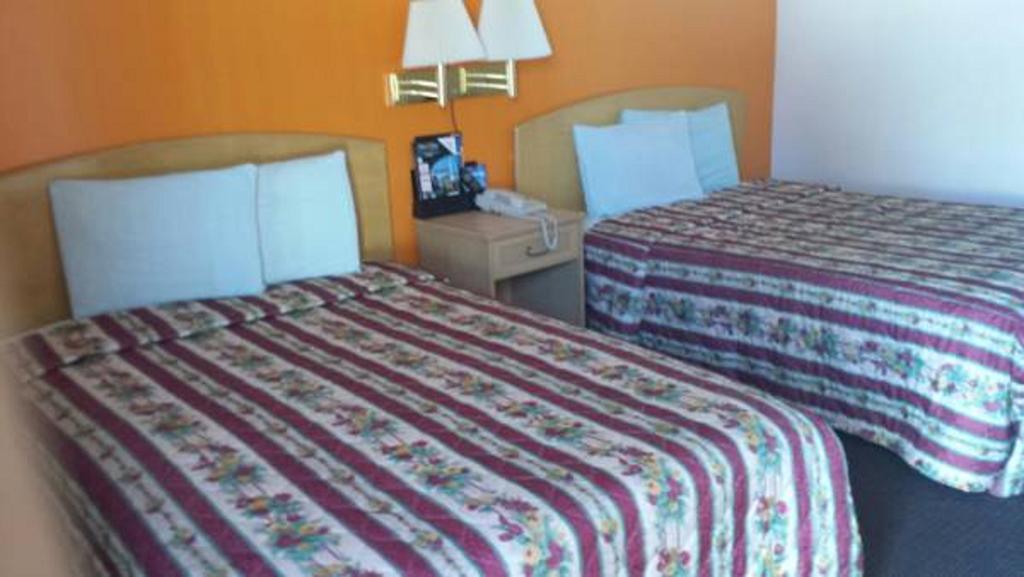Avalon Motel Early Zewnętrze zdjęcie