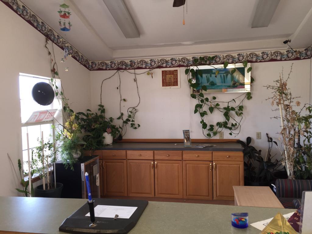 Avalon Motel Early Zewnętrze zdjęcie